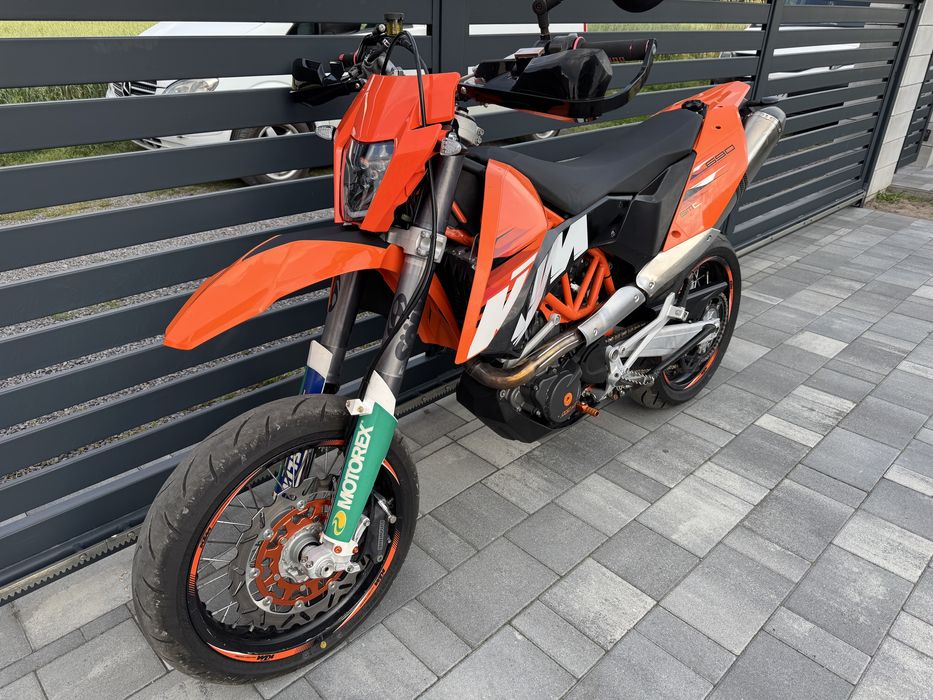 KTM Enduro R 690, SMC-R, SMC supermoto LC4