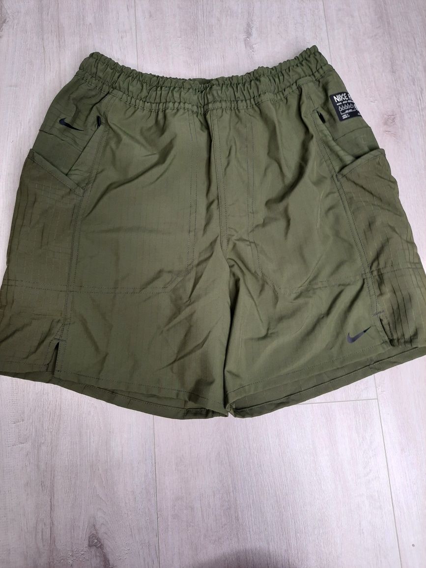 Оригінальні чоловічі шорти NIKE DRI-FIT ADV A.P.S. MENS 7 UNLINED VERS