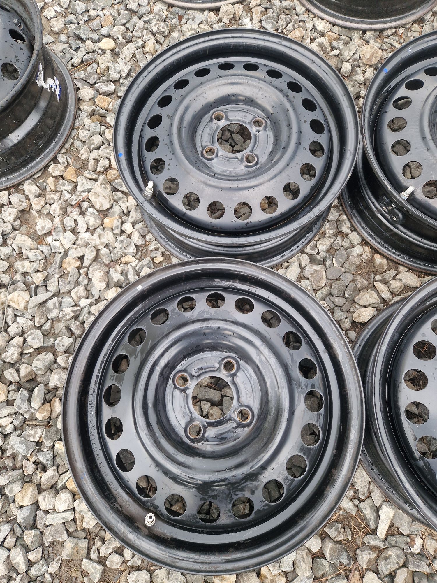 Felgi 4x100 r15 piasta 60.1mm nissan itp