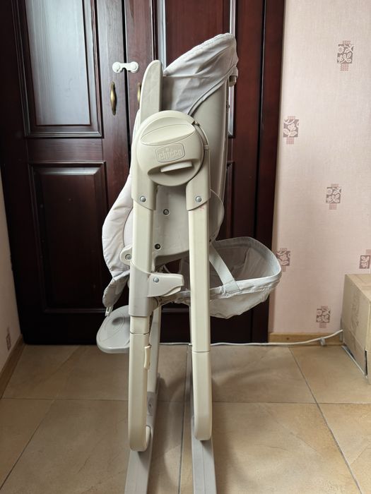 Стульчик для кормления Chicco