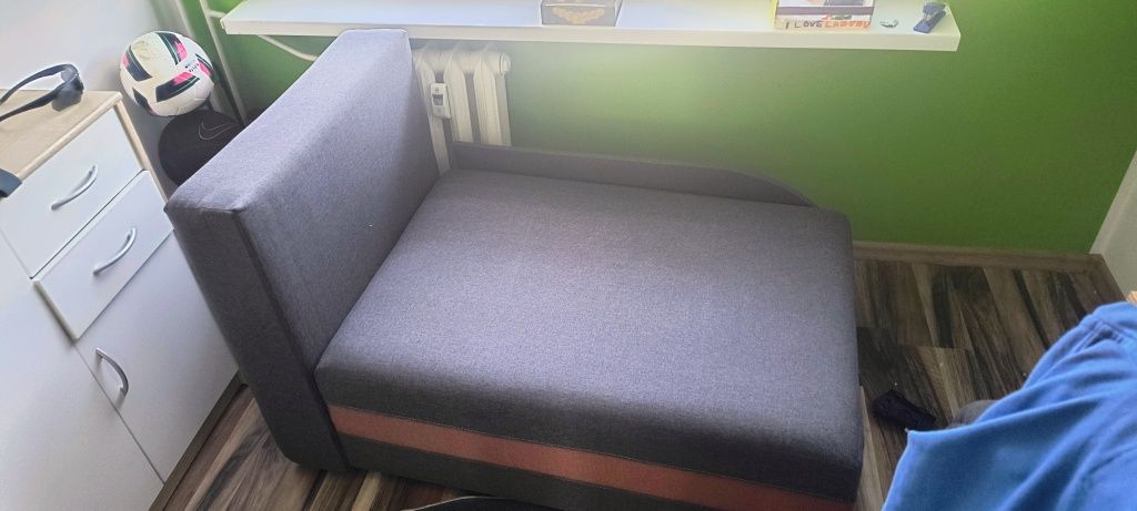 Fotel sofa kanapa mlodzieżowa z funkcją spania pojemnik na pościel