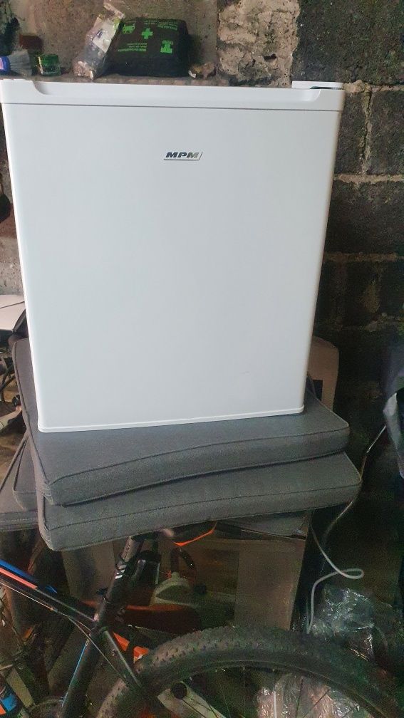 Zamrazarka MPM 46 ZS 01B