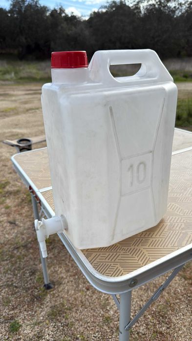 Garrafão 10L transparente para Campervan