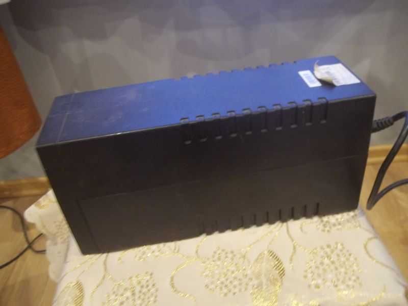 stabilizator napiecia Green Cell UPS Power