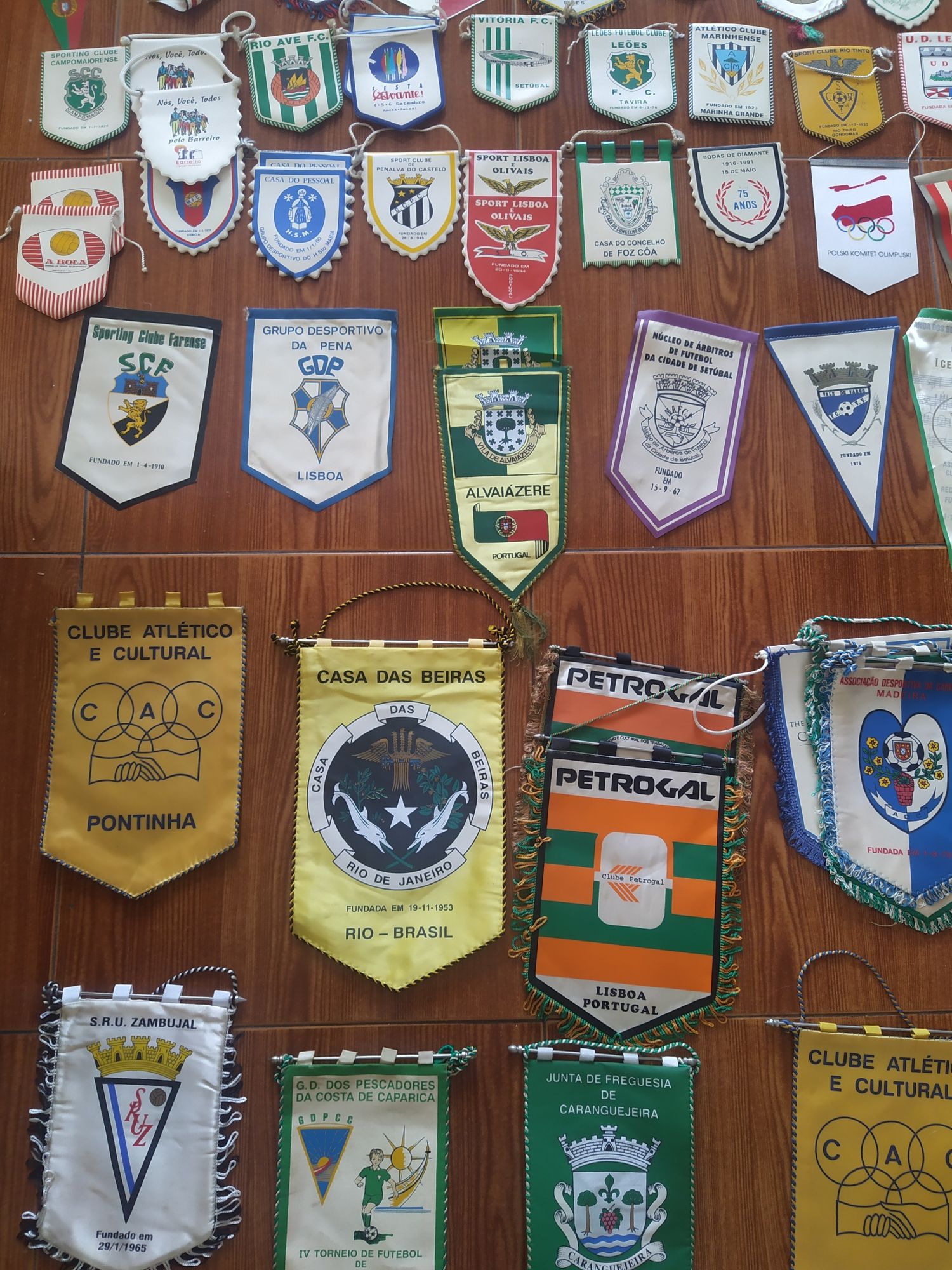 Colecção de galhardetes