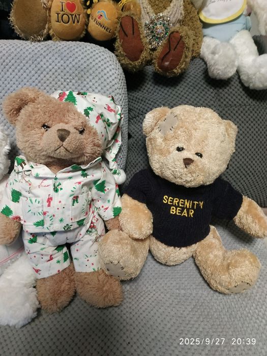 Ведмедики в одязі, мягкі іграшки