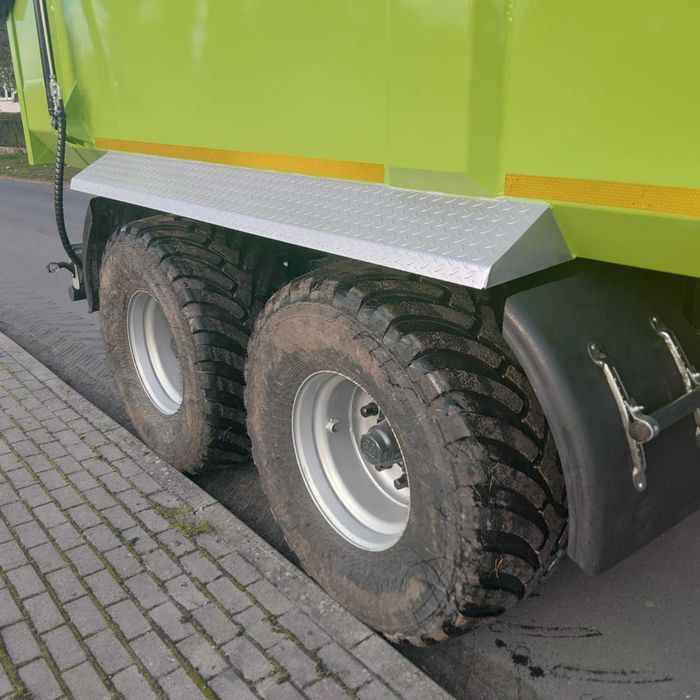 Tandem wywrotka 20T skorupa szerokie koła joskin mamut beco