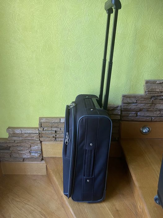 Чемодан KHARGO маленький
