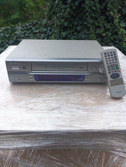 Odtwarzacz VHS Aiwa
