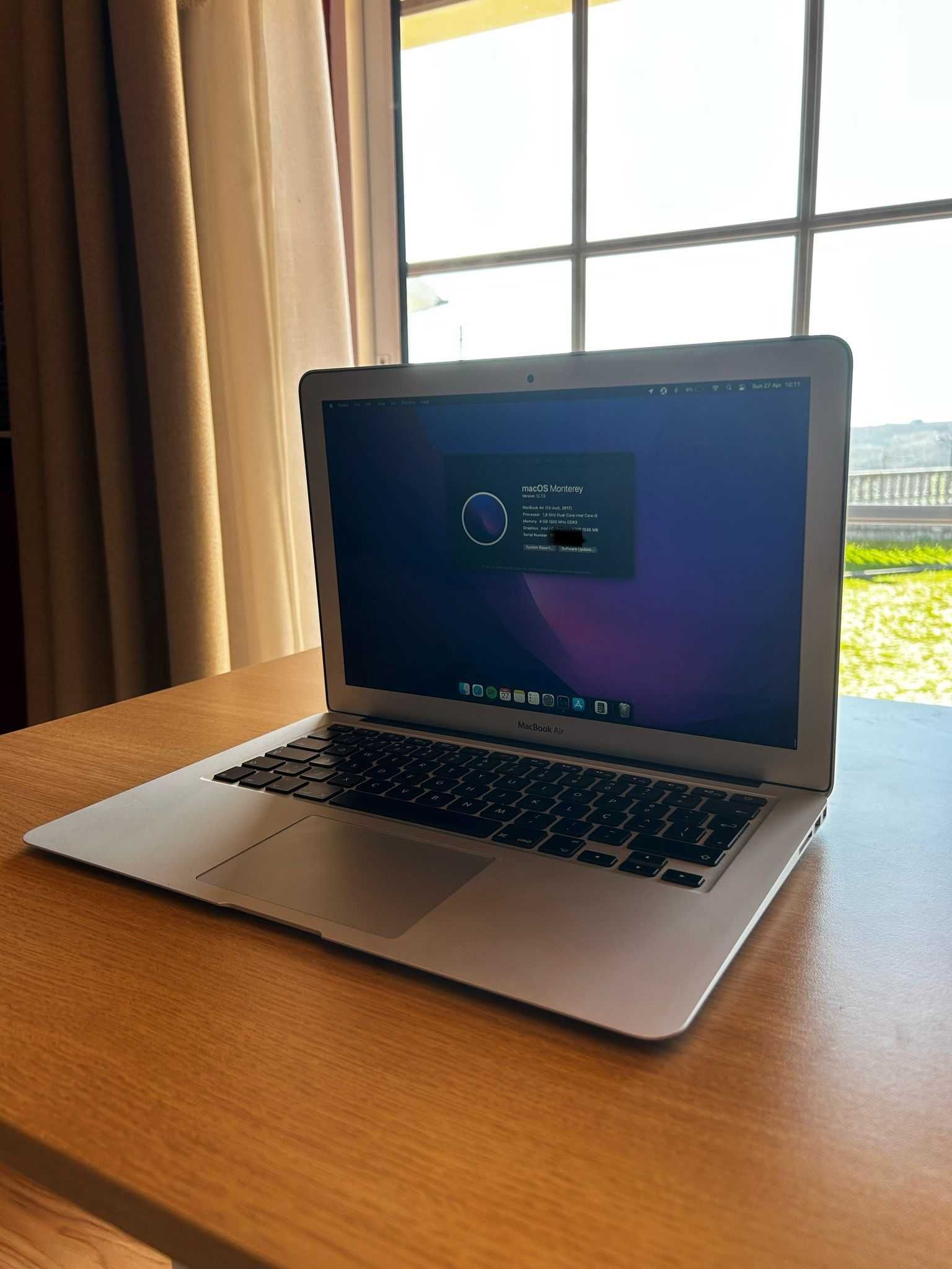 Vendo Macbook Air 13' - 2017 (RESERVADO)