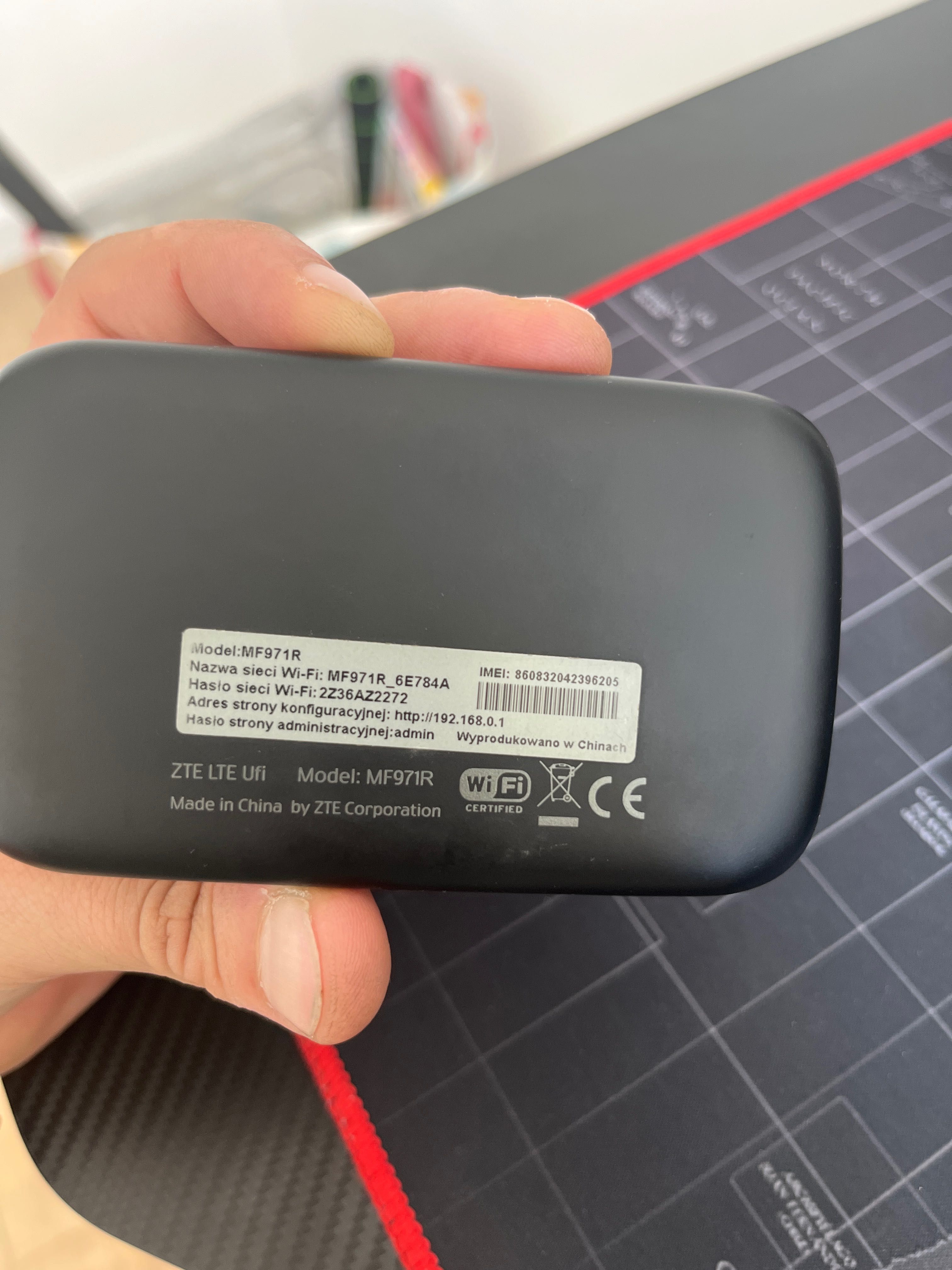 WiFi router mobilny pod SIM kartę