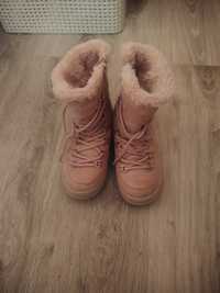 Buty jesienne zimowe dziewczęce różowe  32