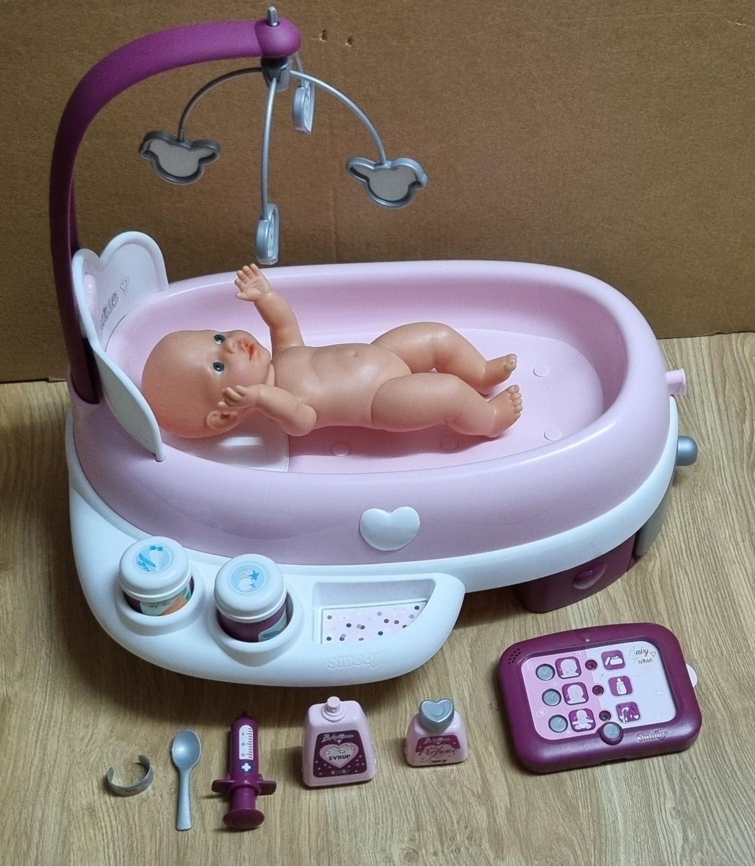 Elektroniczna opiekunka Baby Nurse dla lalki - Smoby