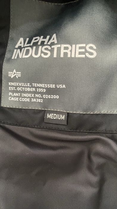 куртка-бомбер Alpha Industries MA-1. Оригінал