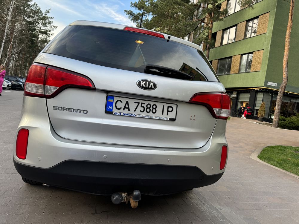 Продам Kia Sorento XM 2013 року