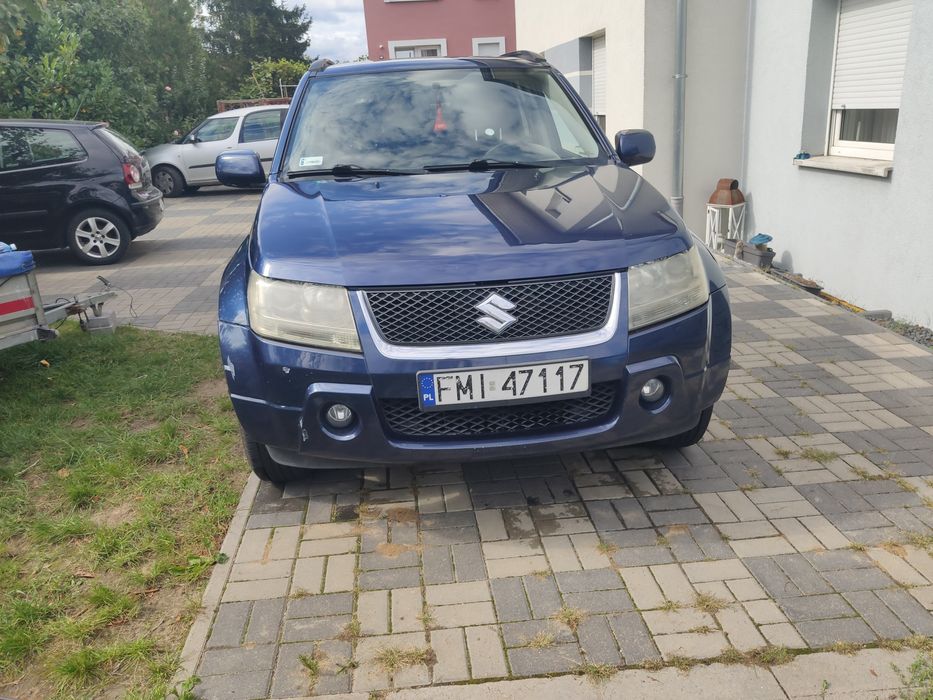 Suzuki Grand Vitara 2.0 LPG • 4x4 • Hak • Klimatronic