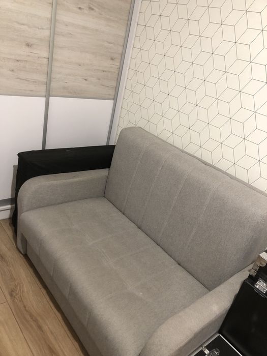 Sofa dwuosobowa rozkładana