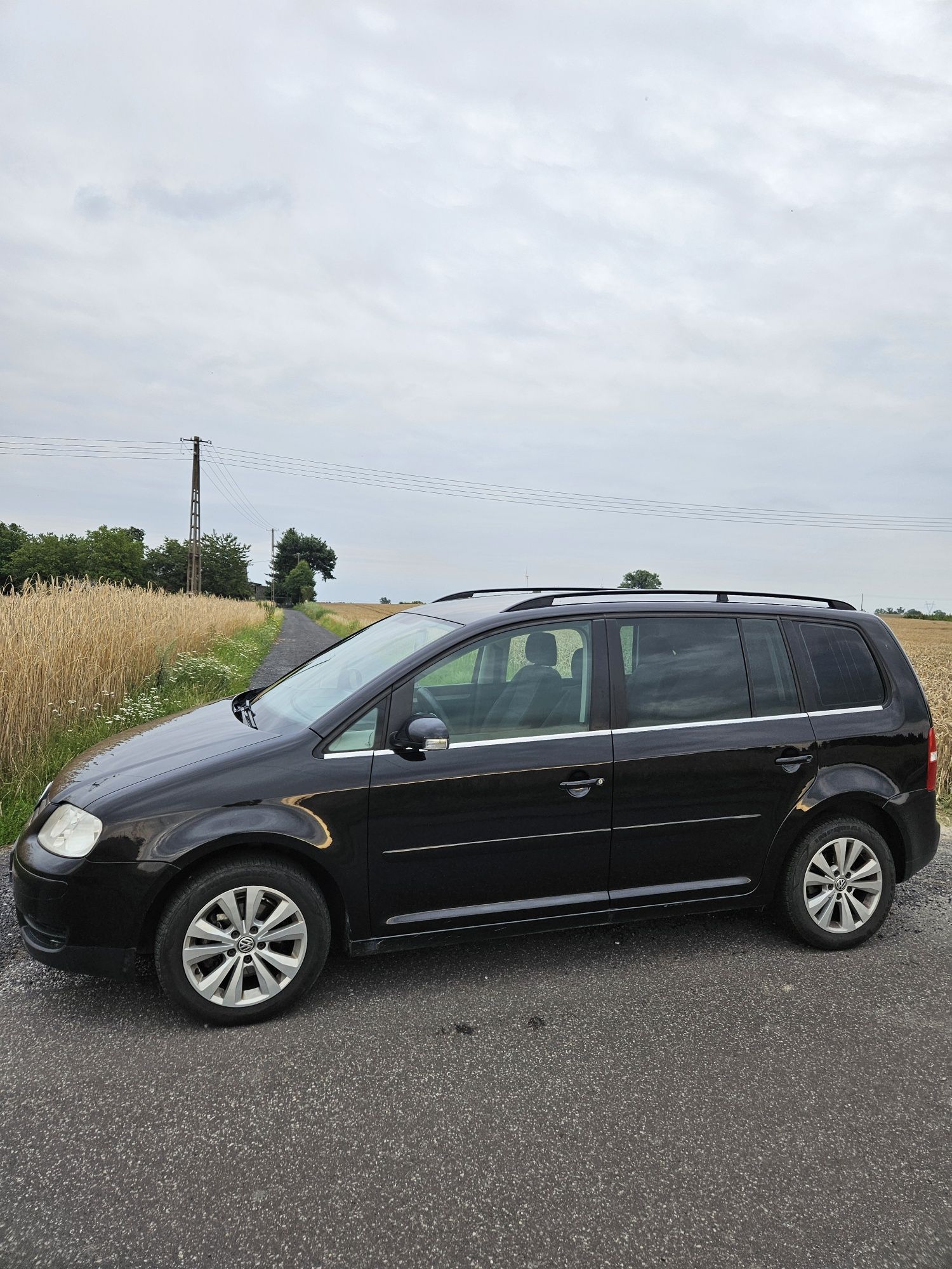 VW TOURAN 2.0 TDI  7-siedzen