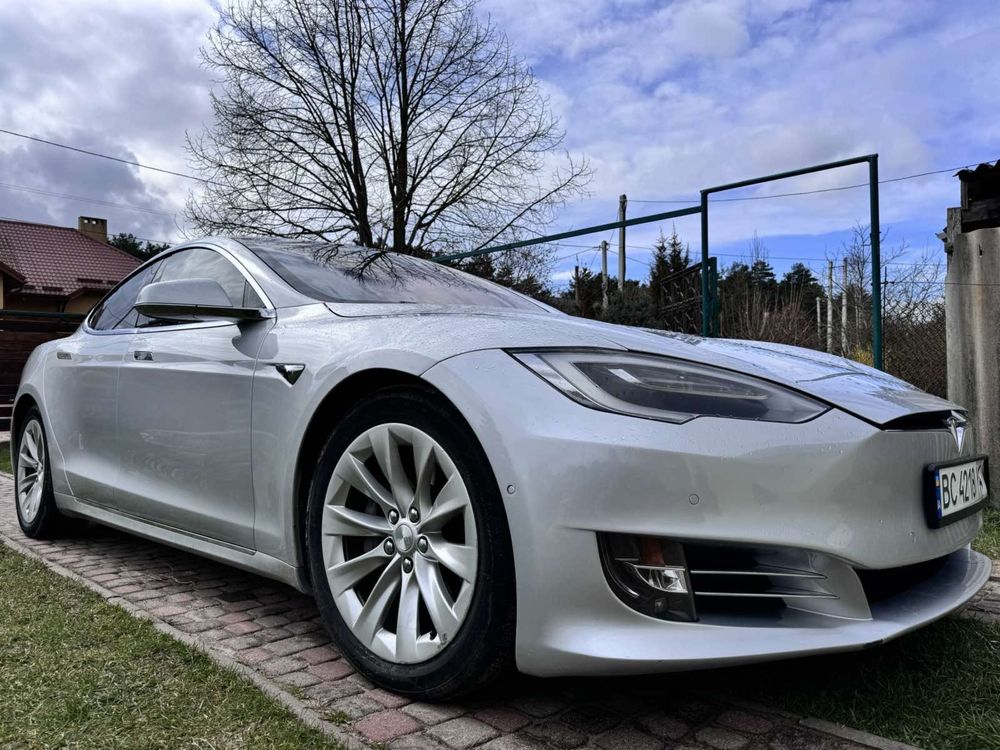 Tesla Model  S75D 2016 Battery 95%