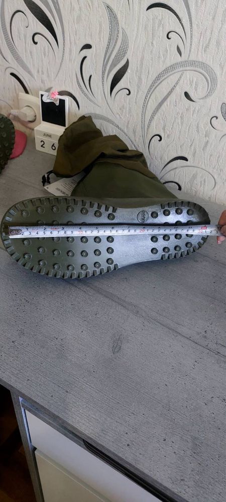 Продам!!! Бахіли на берці (Внлика Британія)