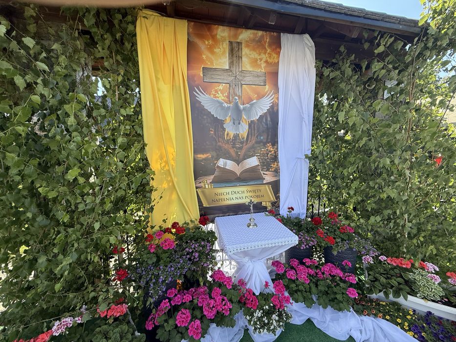 Baner ołtarz na Boże Ciało