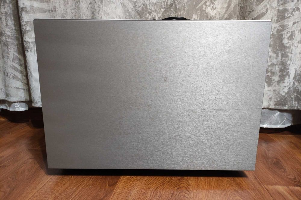 Активный сабвуфер Jamo E 8 SUB.2 Made in DENMARK 100 Вт