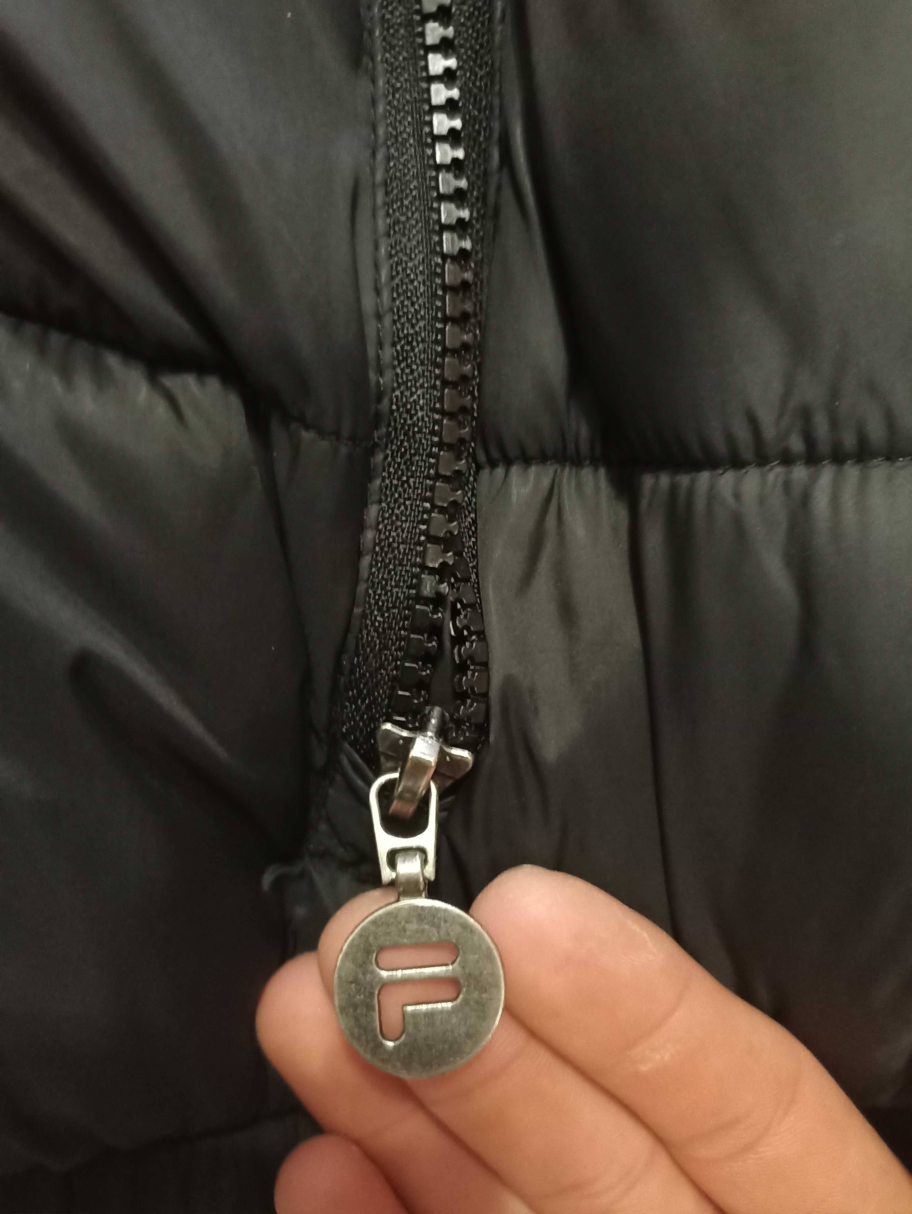 Жіноча курточка FILA