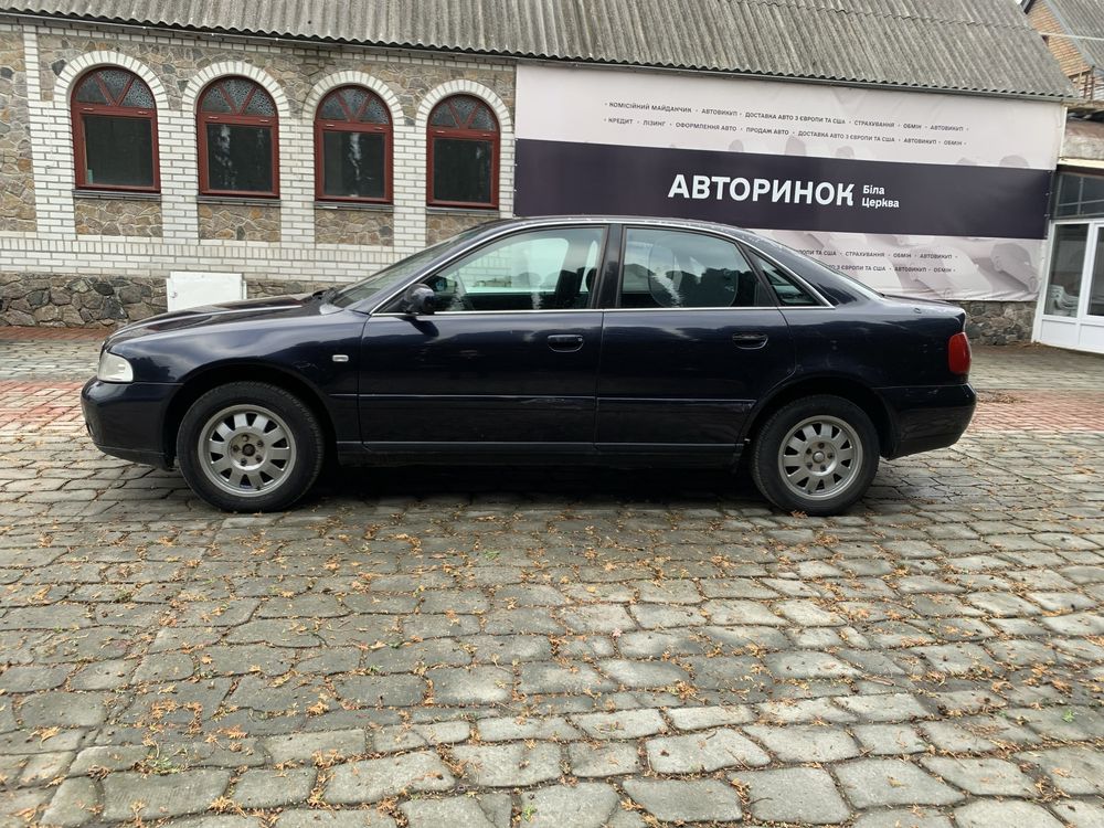 Audi A4 1999 року