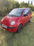 Czerwone Daewoo Matiz