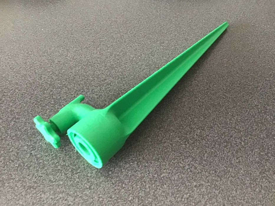 Крапельний полив для розсади, кущів, квітів