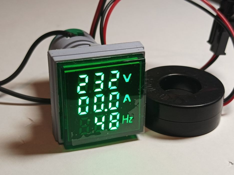 Измеритель частоты, напряжения, силы тока цифровой в сети 220 вольт