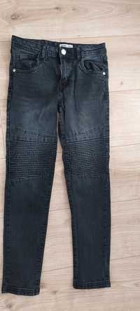 Spodnie jeansowe r140