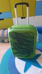 Samsonite walizka plastikowa na kółkach, w bdb stanie