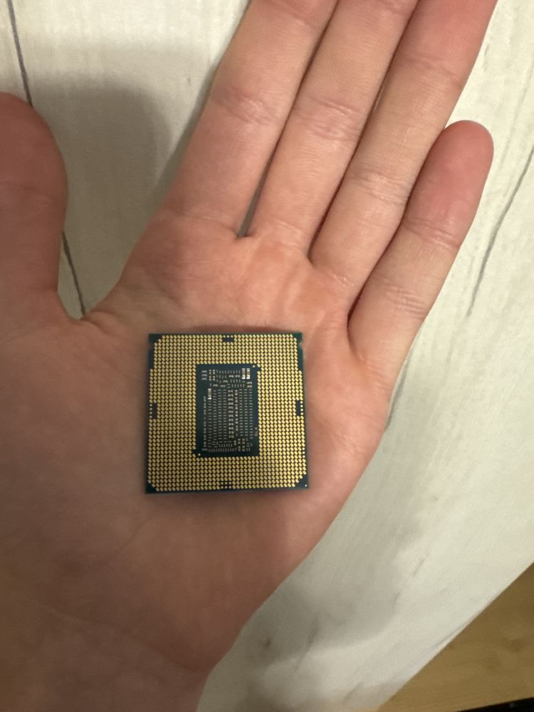 Продам i5 9600K