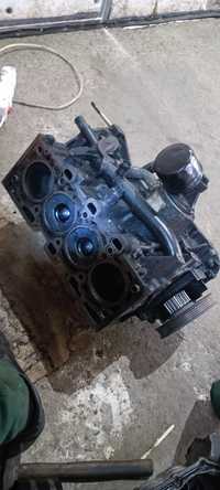 Блок двигуна Renault K9K 704 1.5 dci