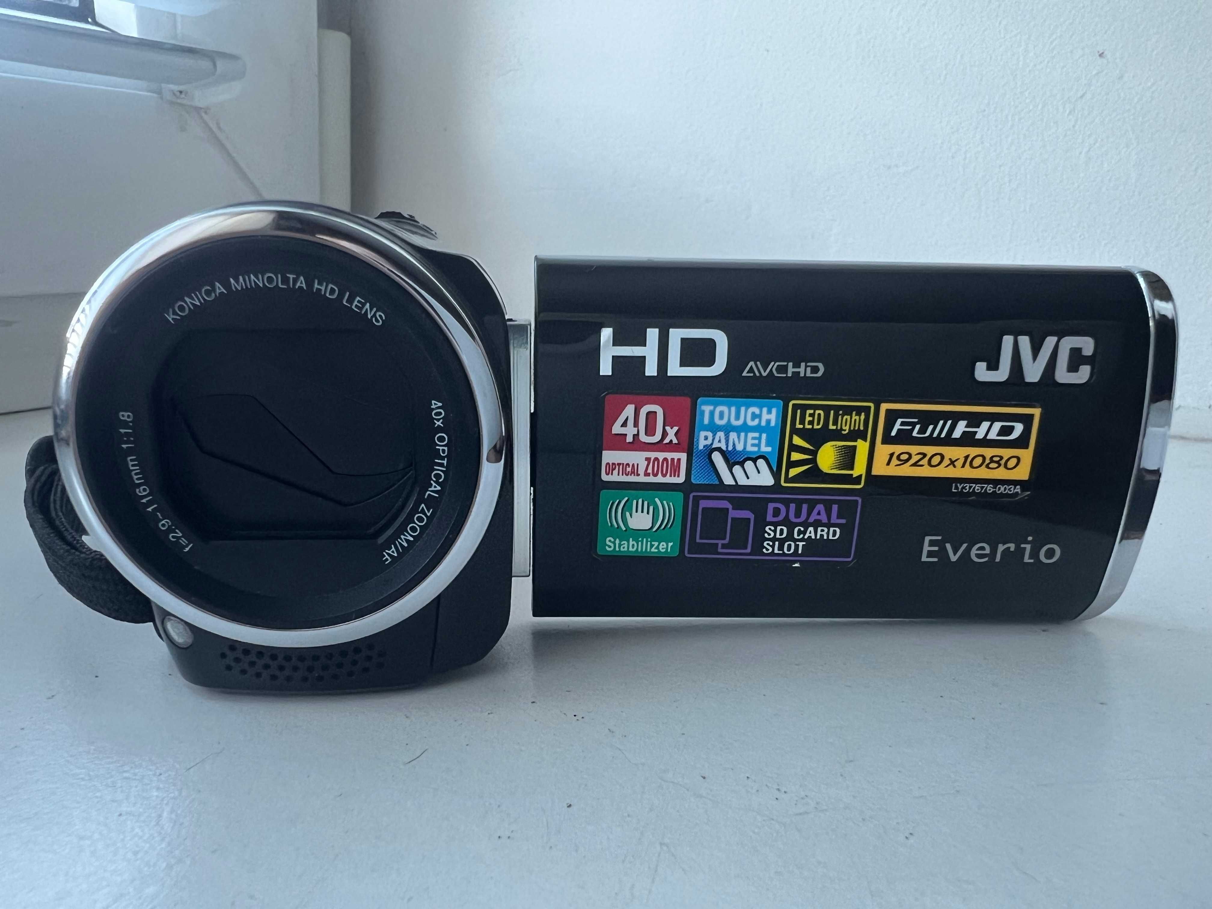 Відеокамера JVC GZ-HM445 Black