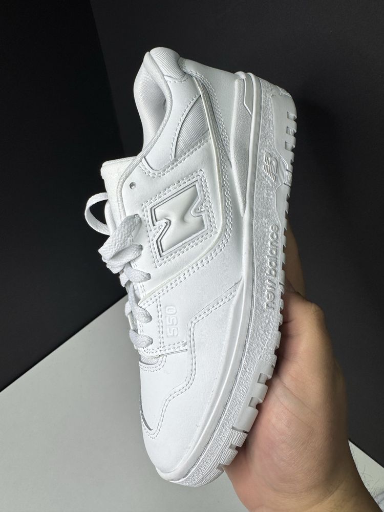 Чоловічі кросівки New Balance 550