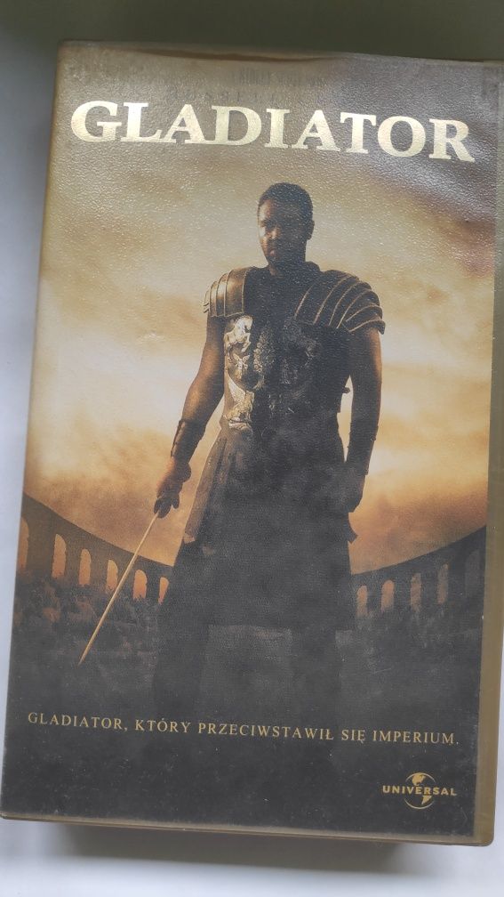 Kaseta VHS Gladiator, Ostatni samuraj, Król Artur i inne