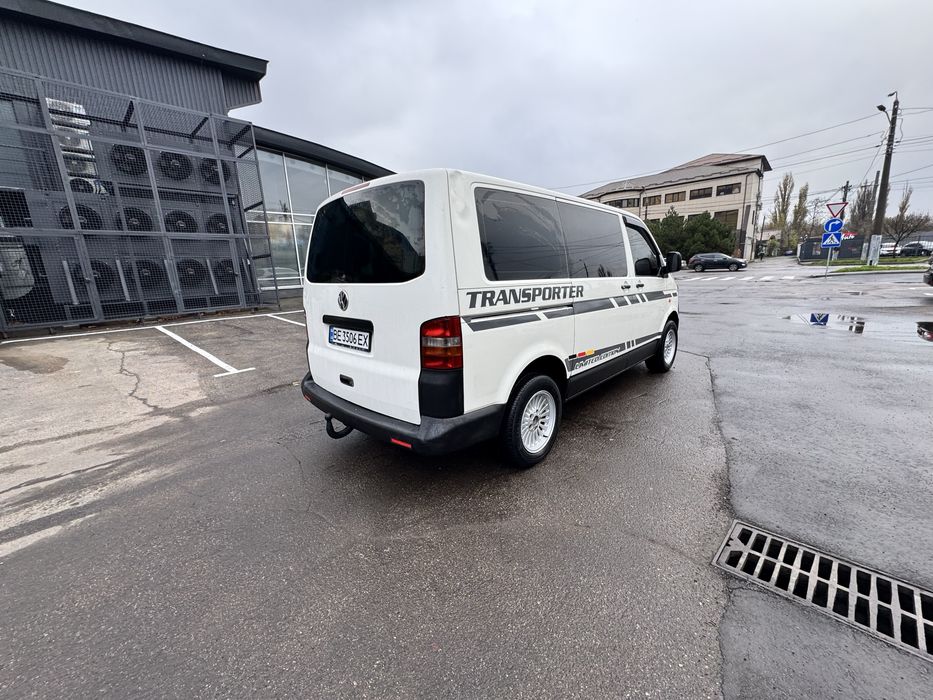 Продам Фольцваген Транспортер Т5