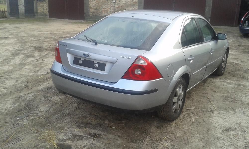 Ford Mondeo mk3 2004 na części