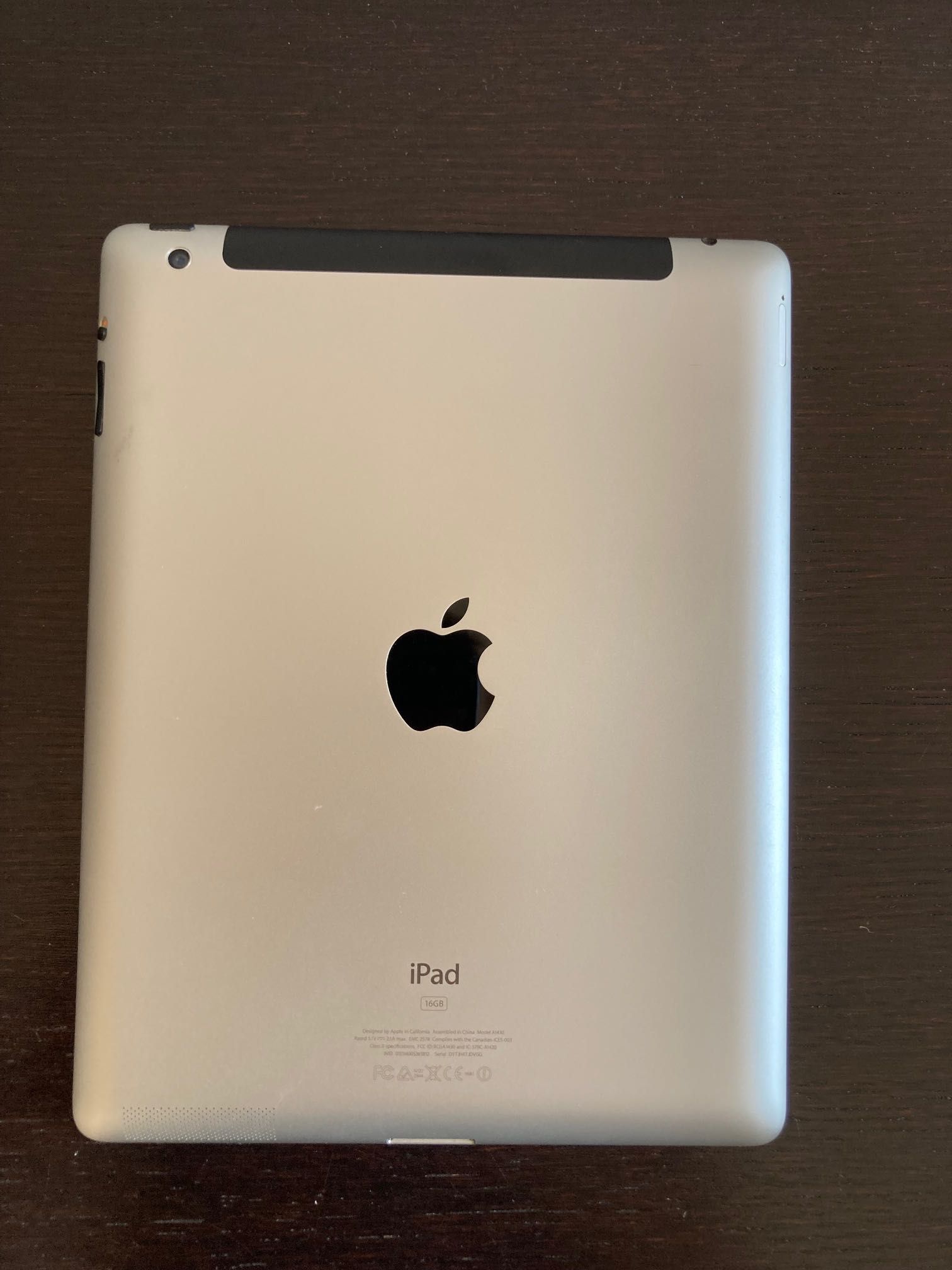 iPad Wi-Fi Cellular 16GB Black (model a1430)