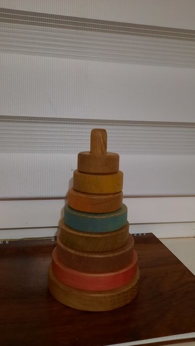Еко пірамідка дитяча із дерева