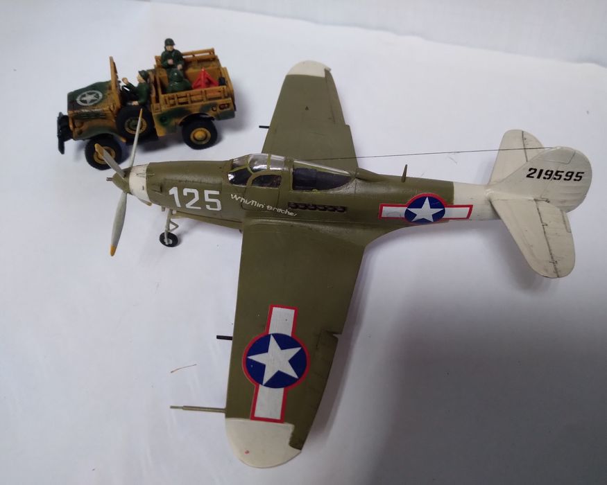 Модели самолётов.