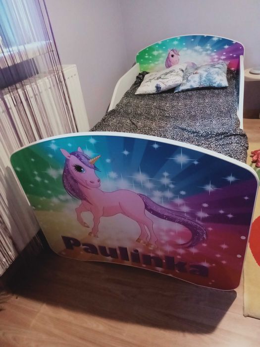 Łóżko dla małej księżniczki z materacem