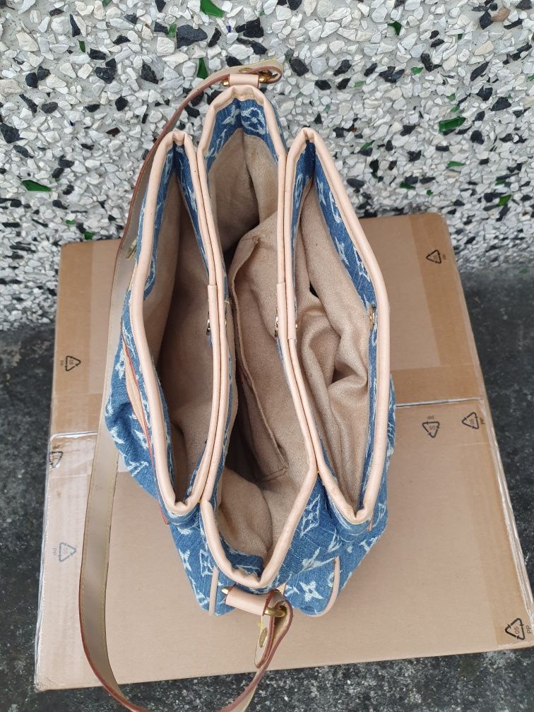 Toreba LV Louis Vuitton do ręki.