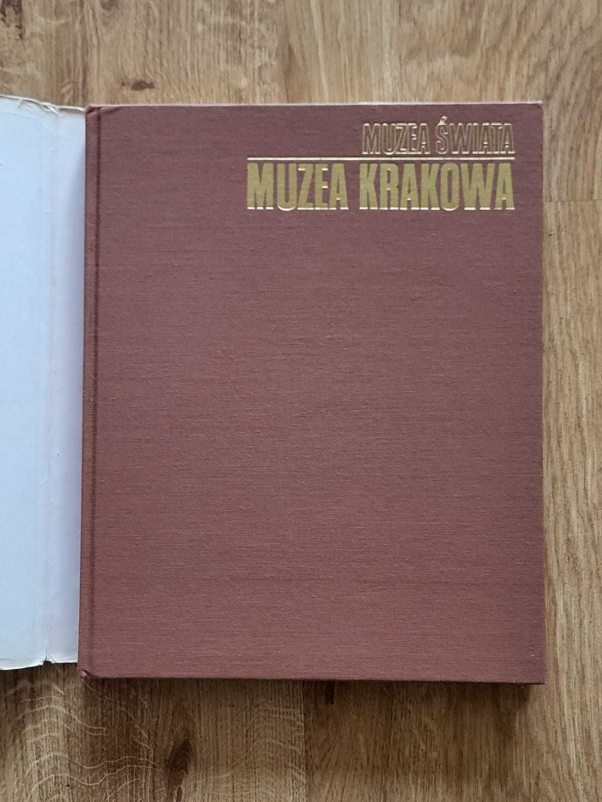 Muzea Krakowa Muze Świata Wyd. Arkady