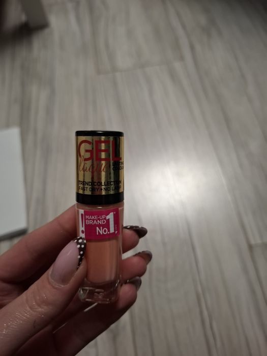 Lakier do paznokci gel eveline