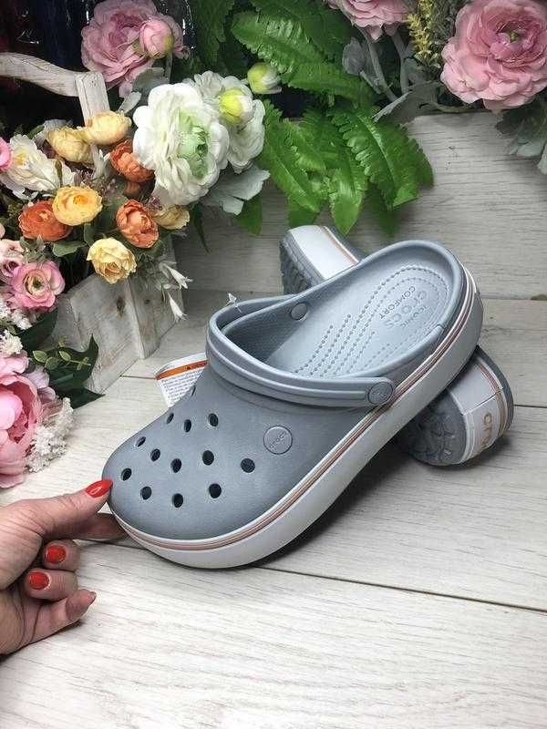 Кроксы на платформе Crocs Platform разные цвета женские кроксы