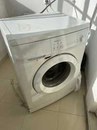 Maquina  de lavar roupa de 6 kg  estado