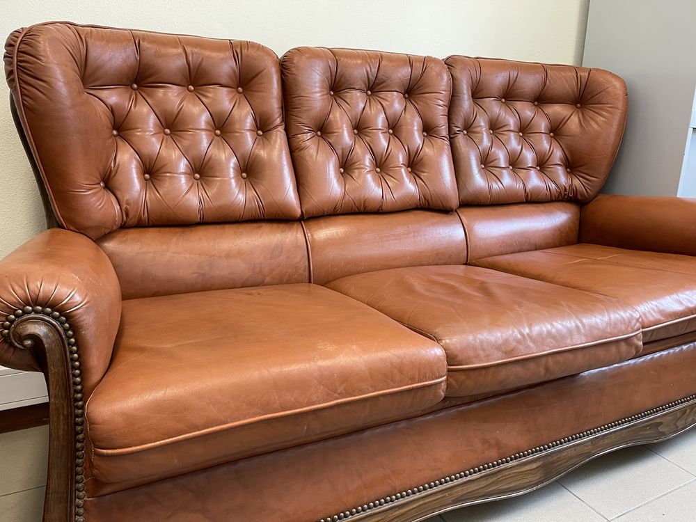 Sofa Vintage em Pele de 1975 c/ 2 Poltronas